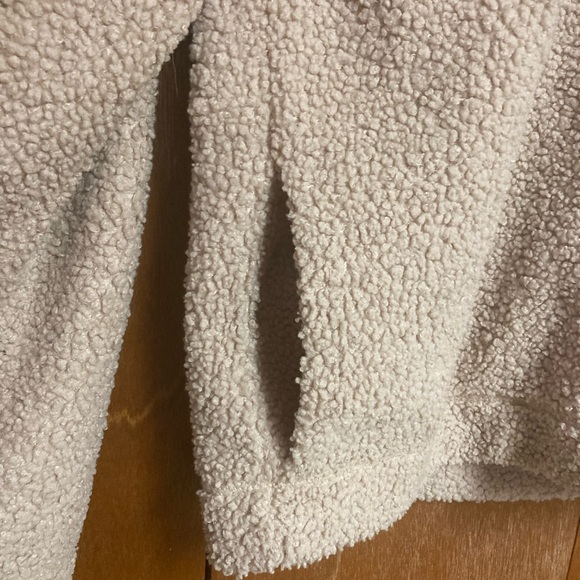 sherpa quater button - Picture 2 of 4